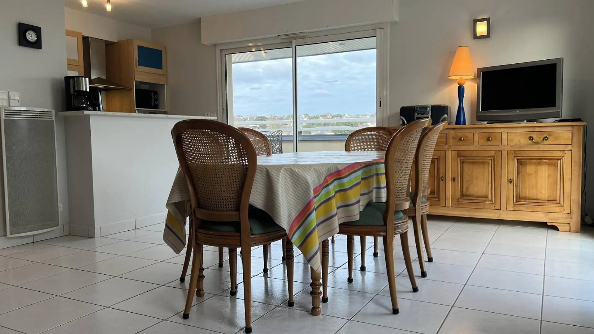 390 Appartement 3 Chambres Avec Vue Sur La Grande Plage De Saint-Cast La Garde